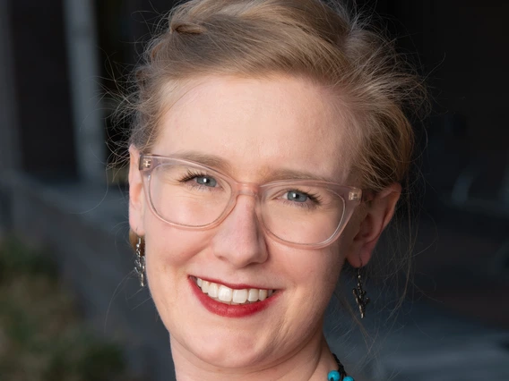 Kara Haberstock Tanoue Headshot