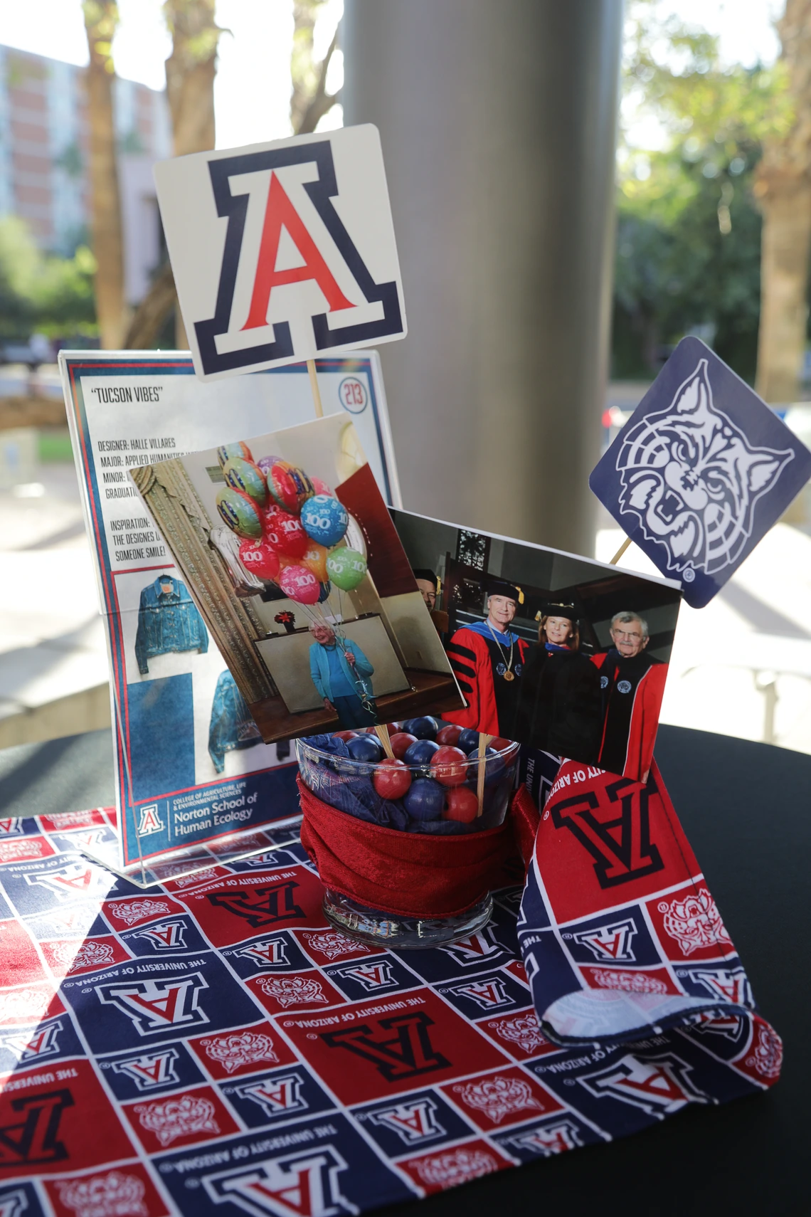 A table decorated for Norton's Homecoming Celebration